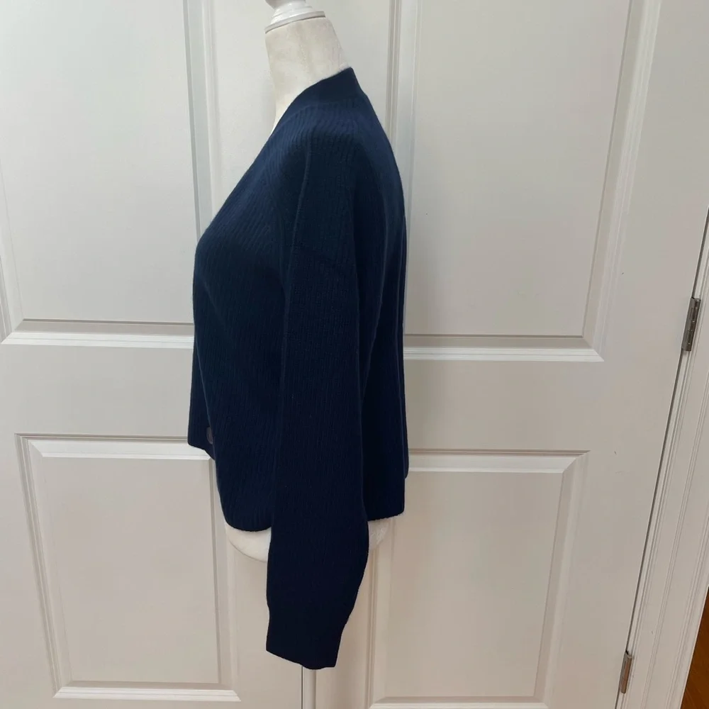 CROPPED FISHERMAN CASHMERE CARDIGAN FROM NAKEDCASHMERE - Picture 8 of 12